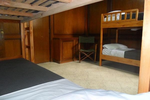 Hotel Covadonga (Nanawa)